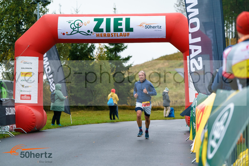 50Hertz-Zielbilder Herbstlauf | Rennsteig-Herbstlauf am 5. Oktober 2025 - Neuhaus/Rwg. nach Masserberg