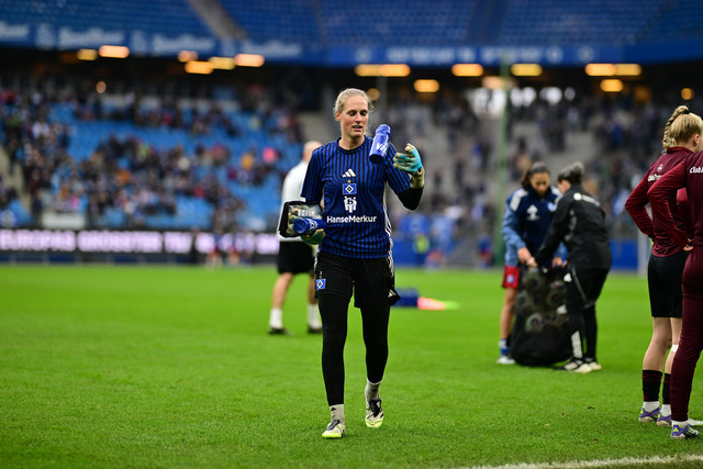 Fußball I Frauen I Saison 2025-2026 I Bundesliga I 10. Spieltag I Hamburger SV - 1. FC Nürnberg I 43741 | Der Sportfotograf. - Realisiert mit Pictrs.com