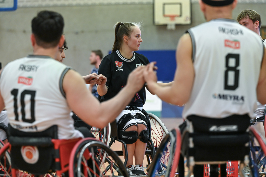 gml_050 | Fotos von Basketballspielen aus dem Raum NRW fotografiert von Gero Mueller-Laschet und Daniel Schaefer - Realisiert mit Pictrs.com