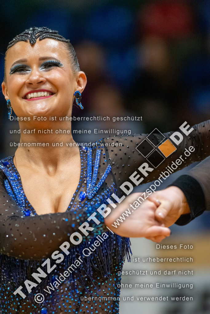 20260328-03038 | Hier finden Sie Tanz Bilder vom Latein und Standard Formationen tanzen. Sportbilder vom Tanzsport. Schöne Fotos und von Weltmeisterschaft, Europameisterschaft, Bundesliga, Regionalliga, Oberliga und Landesliga sowie von GOC Stuttgart, DanceComp, WM Bremen