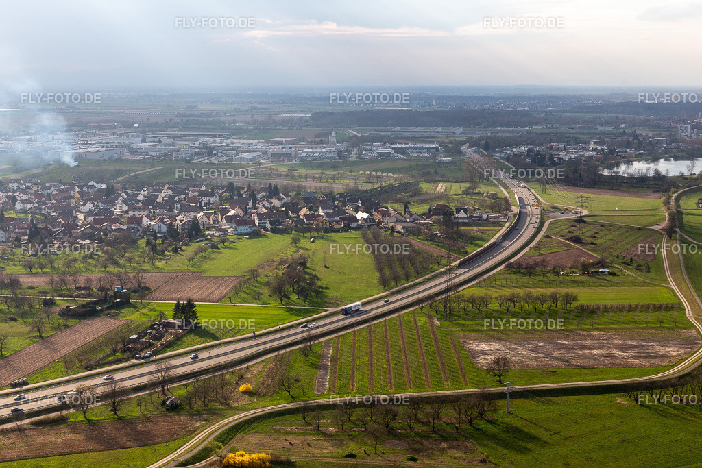B33 | Luftbild: B33 im Ortsteil Elgersweier in Offenburg im Bundesland Baden-Württemberg in Deutschland. Foto: IMG_120242.jpg vom 17.03.2020 durch ©2025 Werner Riehm fly-foto.de/copyright - Realisiert mit Pictrs.com