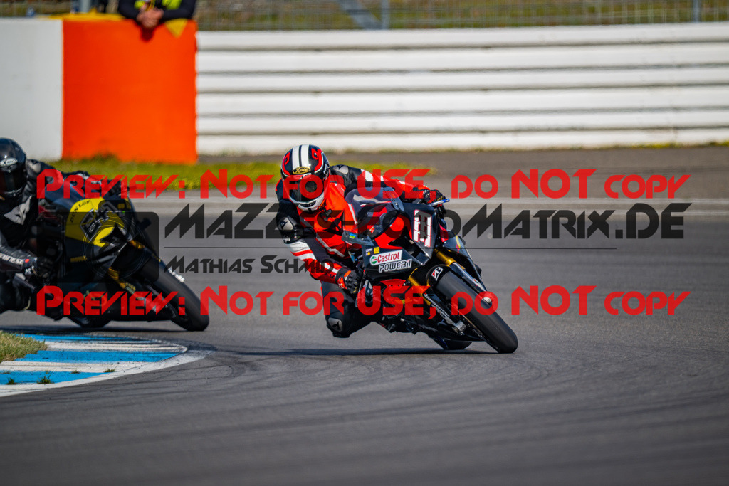 MaZZes_Fotomatrix_20260406_6007705_3493 | GELB