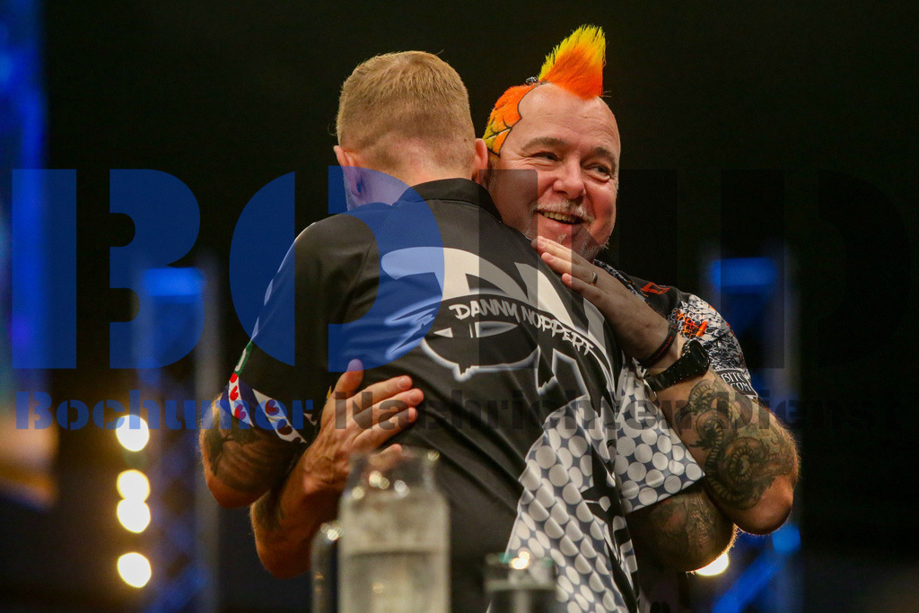  29.10.2023 - 
 | Sebastian Sendlak / Bochumer Nachrichtendienst (BOND) - PDC European Darts Championship: Halbfinale {Persons shown} - Realisiert mit Pictrs.com