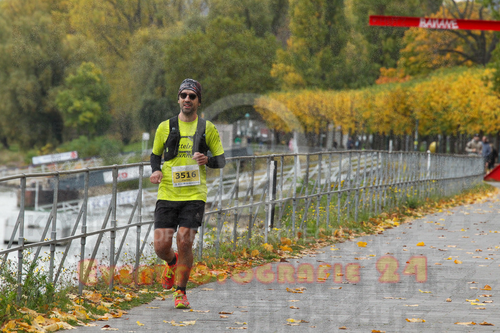 251019_1057_EV4_3487 | Sportfotografie im Rhein-Sieg Kreis, Köln, Bonn, NRW, Rheinland Pfalz, Hessen, etc. Unser Tätigkeitsfeld umfasst den Laufsport vom Volkslauf über den Marathon, Duathlon, Triathon bis zum Ultralauf wie Kölnpfad Ultra oder Schindertrail.