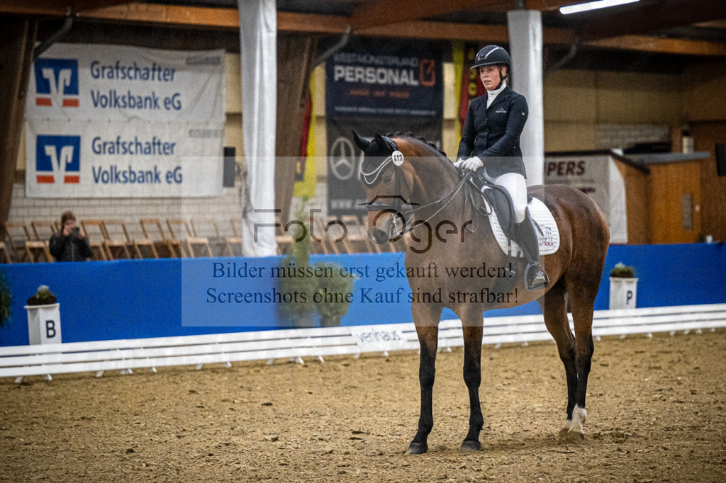 DOS_0362 | Entdecke hochwertige Reitturnierfotos von Foto Oger. Professionell, emotional und authentisch – jetzt Lieblingsmomente im Shop bestellen. - Realisiert mit Pictrs.com