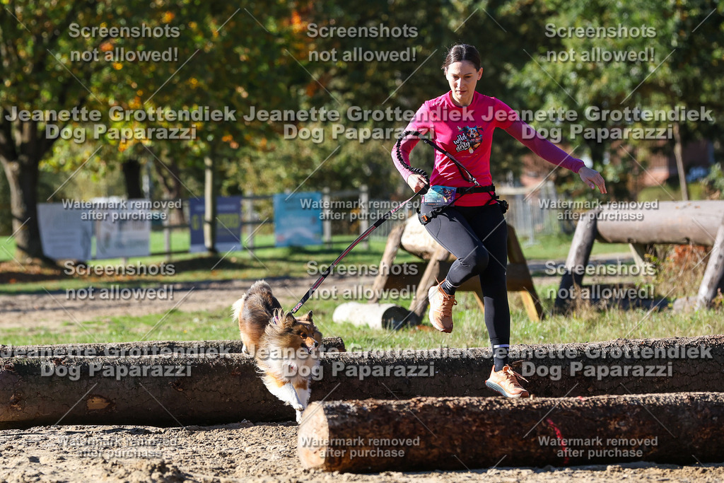 Dog Paparazzi - Strongdog 10-25-2479 | Dog Paparazzi Jeanette Grottendiek Fotografie & Videografie - Realisiert mit Pictrs.com