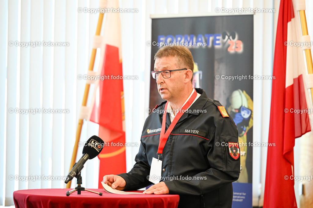 Feuerwehruebung Formatex 23_ Tankhafen Linz_ 15.09.2023-2 | 15.09.2023, Linz, AUT, Feuerwehruebung Formatex 23, Tankhafen Linz, im Bild Robert Mayer (Feuerwehrpraesident, Landesfeuerwehrkommandant Ooe)
