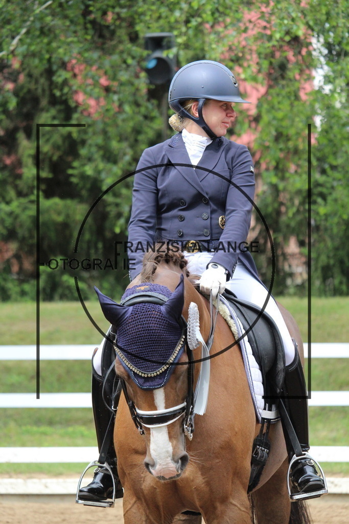 IMG_8705 | franziskalange - Realisiert mit Pictrs.com