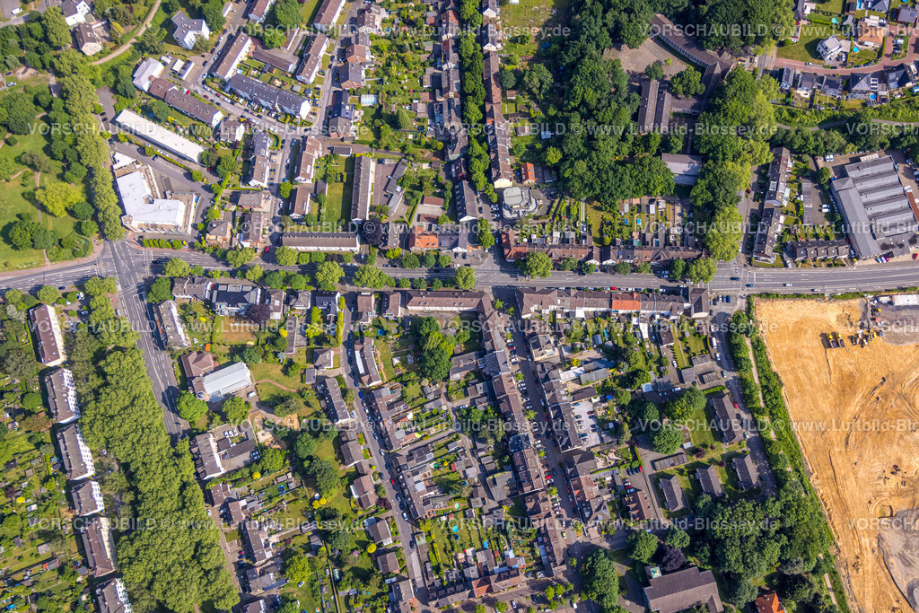 Recklinghausen220501319 | Luftbild der ehemaligen Trabrennbahn Recklinghausen mit angrenzender Blitzkuhlenstraße,  Hillerheide, Recklinghausen, Ruhrgebiet, Nordrhein-Westfalen, Deutschland