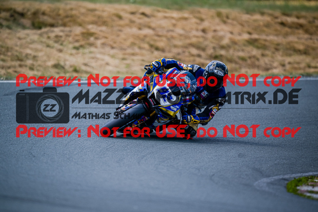 MaZZes_FotoMatrix_220724_3267 | IDM1000