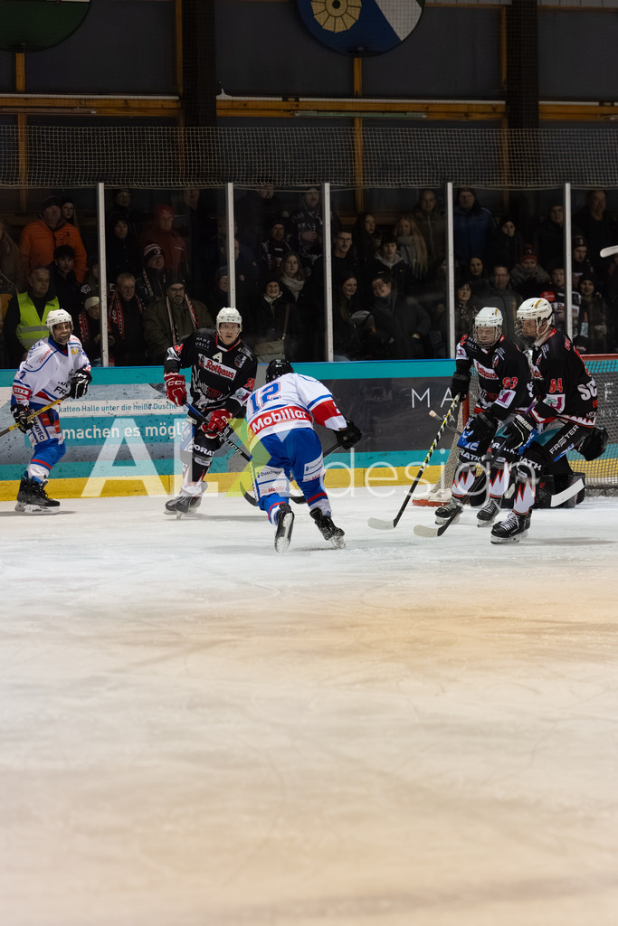Eishockey I Herren I Saison 2025-2026 I Regio League | 3. Liga Regular Season Gr. 1 ZS | Men I 17. Spieltag I EHC Herrischried - HC Wohlen Freiamt I 01.02.2026 | Hochwertige Sportfotos kaufen & lizenzieren für Medien, Vereine, Agenturen & Sportler:innen. Entdecke professionelle Sportfotografie im Bildshop von Alexander Franzen. - Realisiert mit Pictrs.com