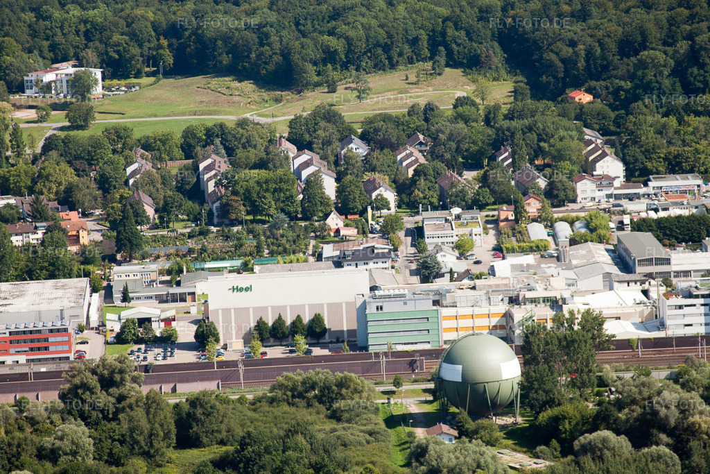Luftbild: Biologische Heilmittel Heel im Ortsteil Oos in Baden-Baden im Bundesland Baden-Württemberg in Deutschland. Foto: IMG_31249.jpg vom 09.08.2010 durch Werner Riehm/FLY-FOTO.de