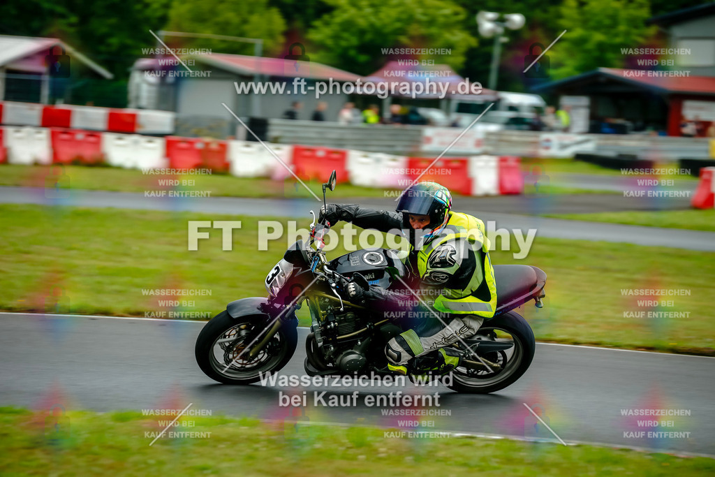 VBK-4003 | Hier findet Ihr Bilder von Touristenfahrten auf der Nürburgring Nordschleife oder von anderen Veranstaltungen die ich besucht habe. Viel Spass beim Durch Schauen 