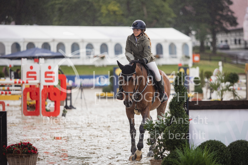 230727_BHO_M1-Spr_1-431 | Deine schönsten Turniermomente als professionelle Fotos! Entdecke hochwertige Pferdesport-Fotografie im Online-Shop. Jetzt Fotos finden & bestellen!