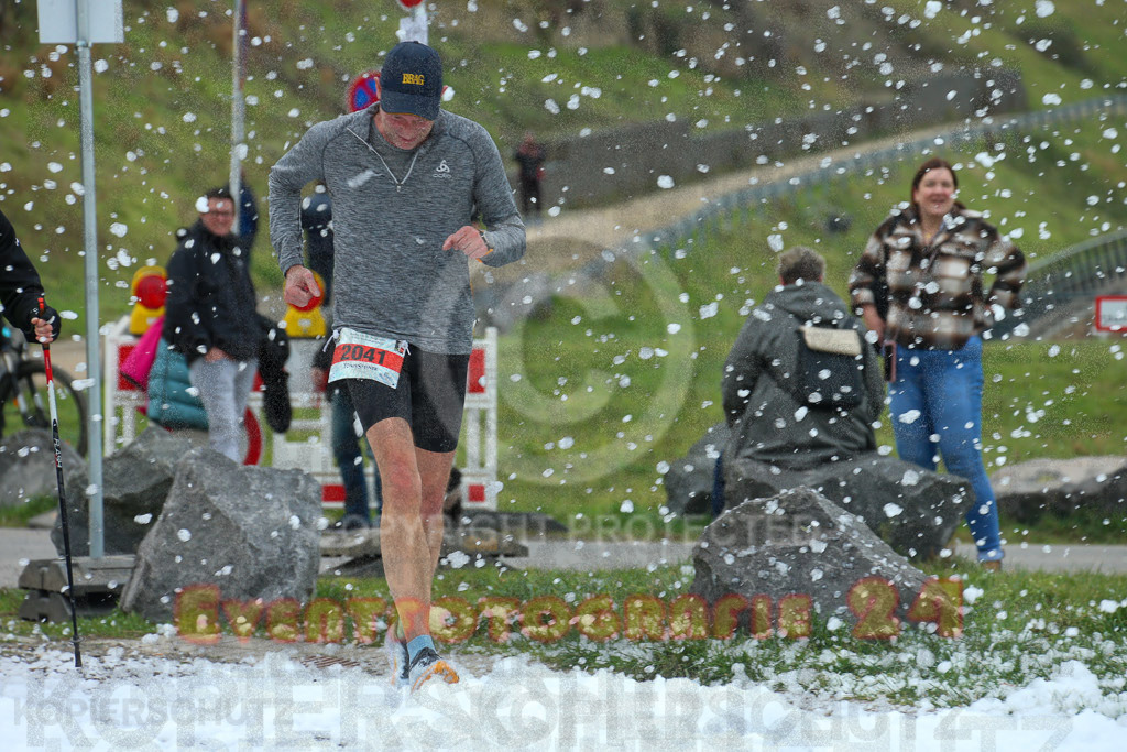230107_1252_EX1_1490 | Sportfotografie im Rhein-Sieg Kreis, Köln, Bonn, NRW, Rheinland Pfalz, Hessen, etc. Unser Tätigkeitsfeld umfasst den Laufsport vom Volkslauf über den Marathon, Duathlon, Triathon bis zum Ultralauf wie Kölnpfad Ultra oder Schindertrail.
