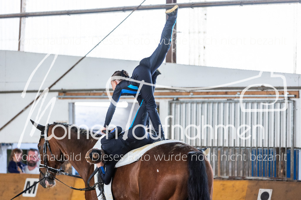SS-Maxi-060 | MomenTaufnahmen Pferdesportfotos