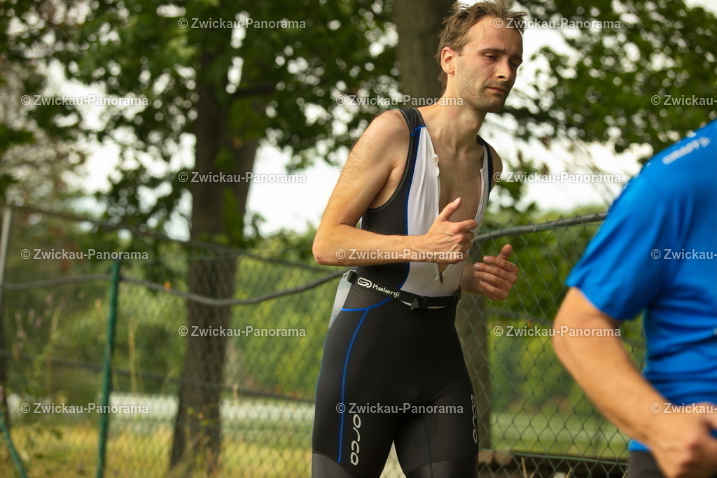 2023_0630_KoberTriathlon_Jeder0801 | Urban. Natur. Panorama. Luftbild. 
Der Bildershop für aufregende Perspektiven!
Für Deko, Wandbild und Kalender!
Wir bringen LED-Bilder zum Leuchten!

