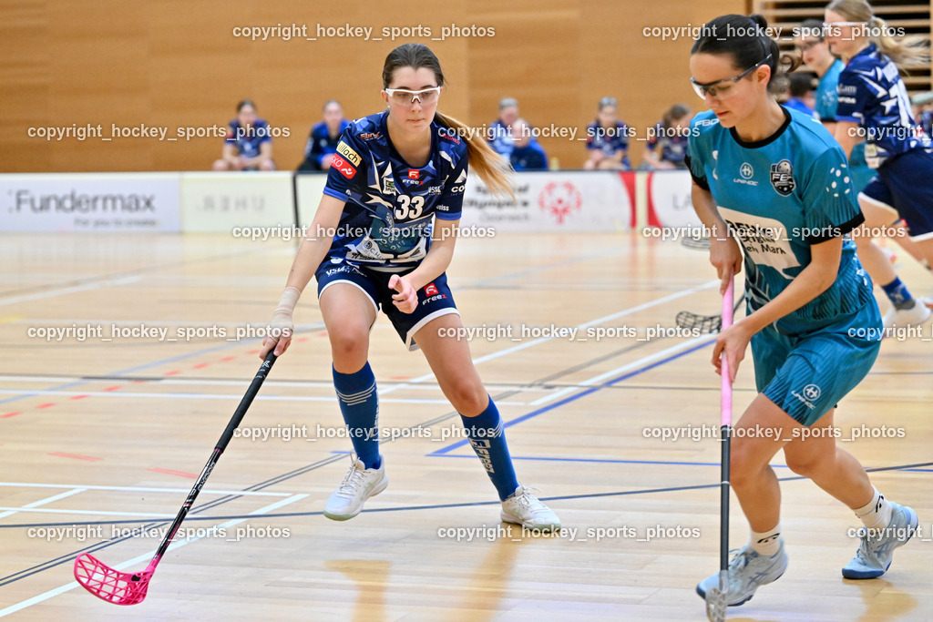 VSV Unihockey Damen vs. FCB München | #33 Marie-Sophie Brabant VSV Unihockey, #2 Merle Grimpen FCB München, VSV Unihockey Damen vs. FCB München, VSV Unihockey Damen vs. FCB München am 24.01.2026 in Villach (Ballspielhalle St. Martin), Austria, (Photo by Bernd Stefan)