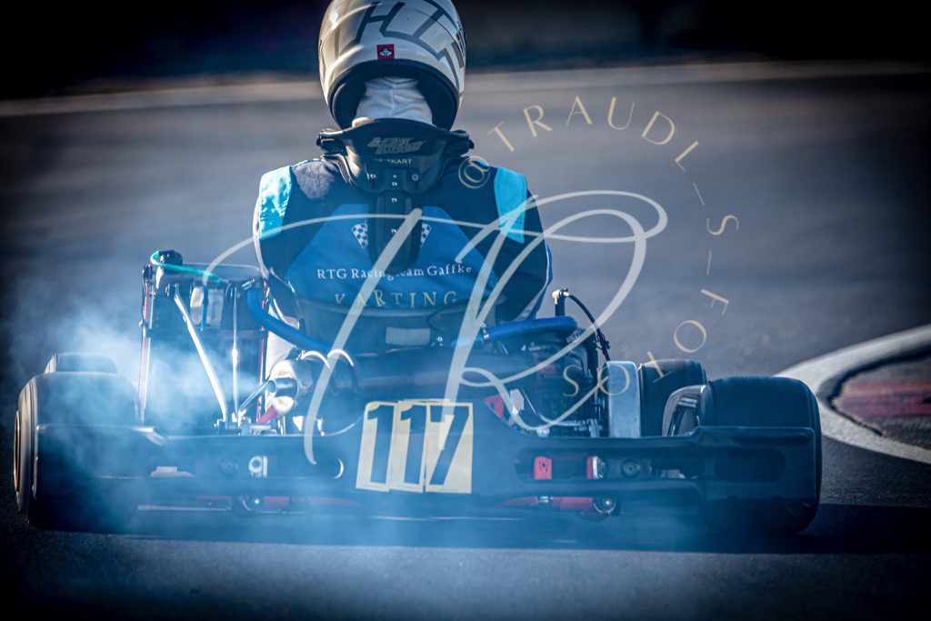 F54AC8E8-E00E-4ACF-A97C-6FA26F8562EA | traudl_s_fotos