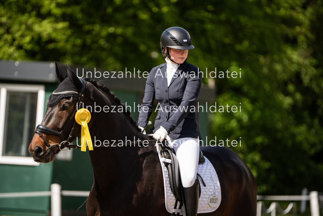 Bad_Meinberg_03927 | saradresslerfotografie - Realisiert mit Pictrs.com
