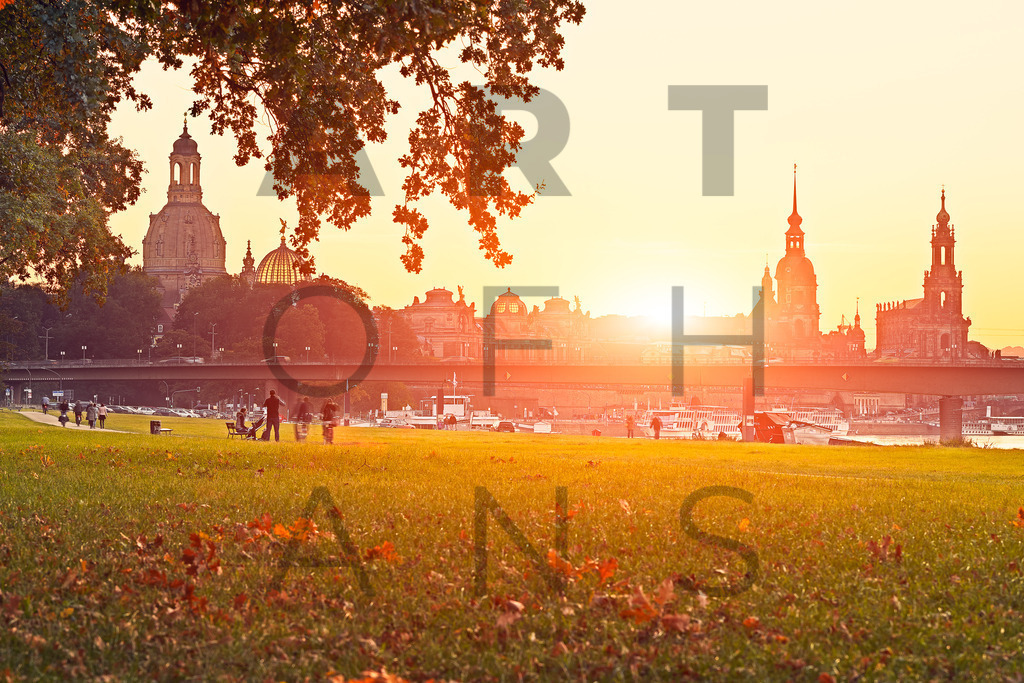 Ein Hans Fineart Original | Entdecke die Kunst von Hans Fineart - Fotografien für dein Zuhause. Verwandle deine Wände mit einzigartigen Kunstwerken und bringe die Schönheit der Welt in dein Leben. Bestelle jetzt und schaffe einen Ort der Inspiration und Eleganz.