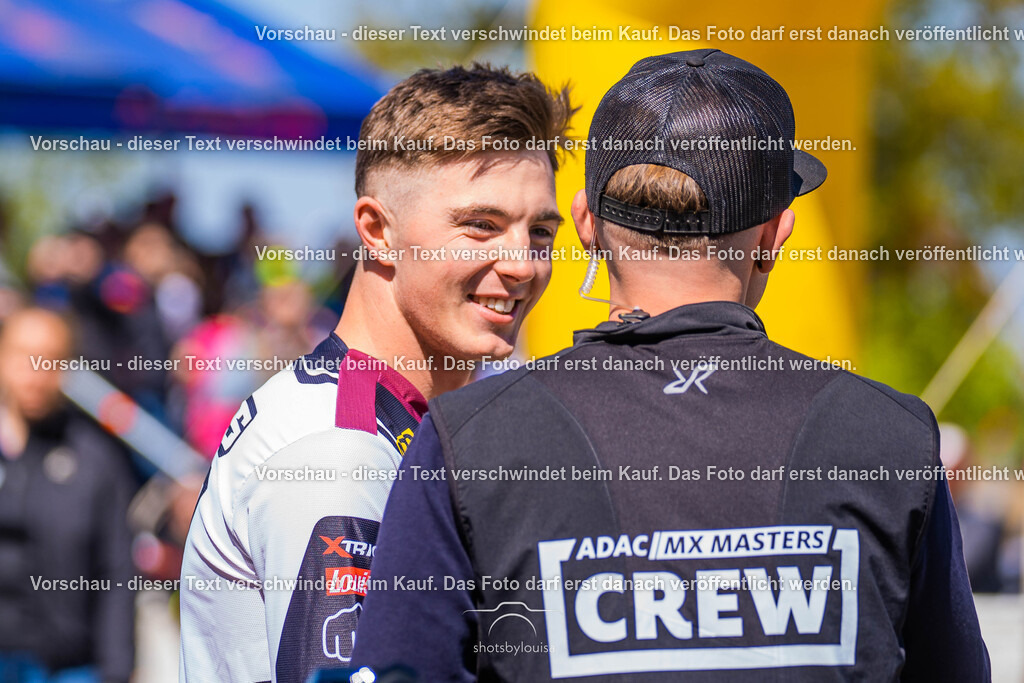 04_27_Masters-7640 | Sportfotografin aus Berlin-Brandenburg mit Fokus auf Motocross. Ich halte deine sportliche Leistung und echte Emotionen auf und neben der Strecke professionell fest. Entdecke die Fotos von deinem Rennen und bestelle sie direkt hier im Shop.