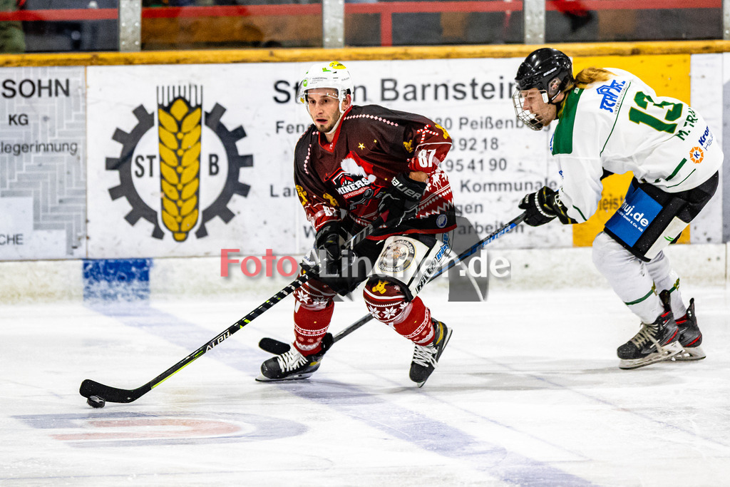 Bayernliga Eishockey, TSV Peißenberg Miners gegen TSV Erding am 30.12.22 in Peißenberg | Bayernliga Eishockey, TSV Peißenberg Miners gegen TSV Erding am 30.12.22 in Peißenberg
