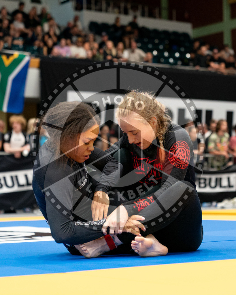 20230916PBB6973 | Fighters compete during the grappling tournement ADCC Trials (European, Middle East and African Championship) in Warsaw, Poland, on September 16, 2023.