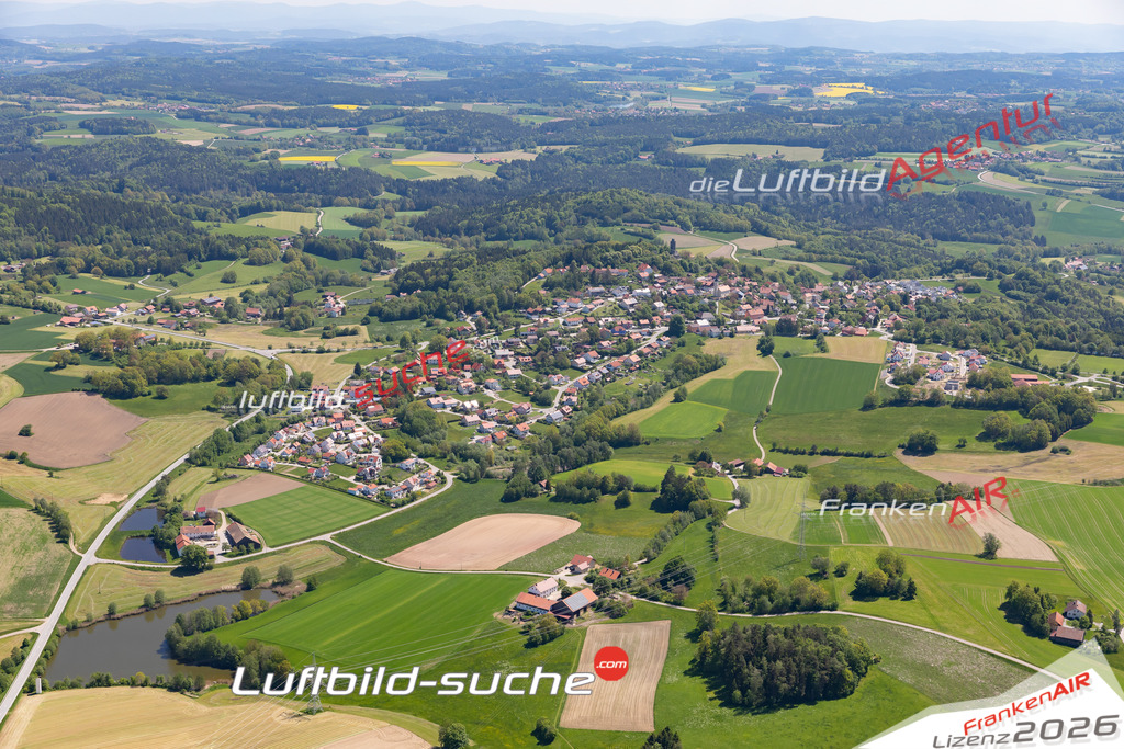 Das Luftbild der Stadt Brennberg wurde 2021 vom Flugzeug heraus erstellt (keine Drohne) Aufnahmehöhe ca.450 Meter- hohe Bildauflösung und Druck-Qualität garantiert!