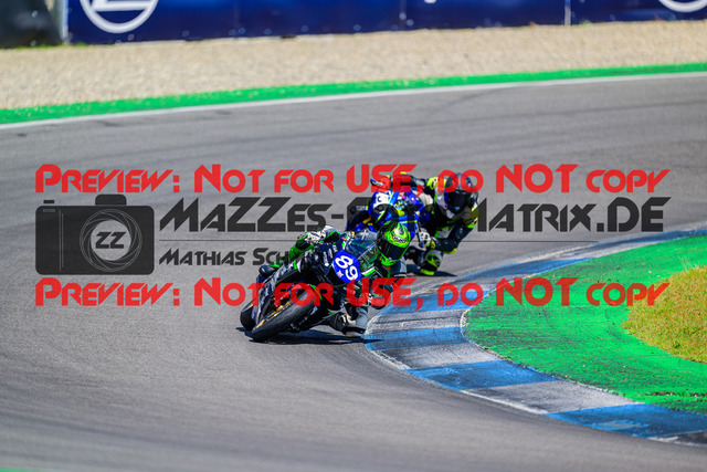 MaZZes_FotoMatrix_240615_0924 | WEISS