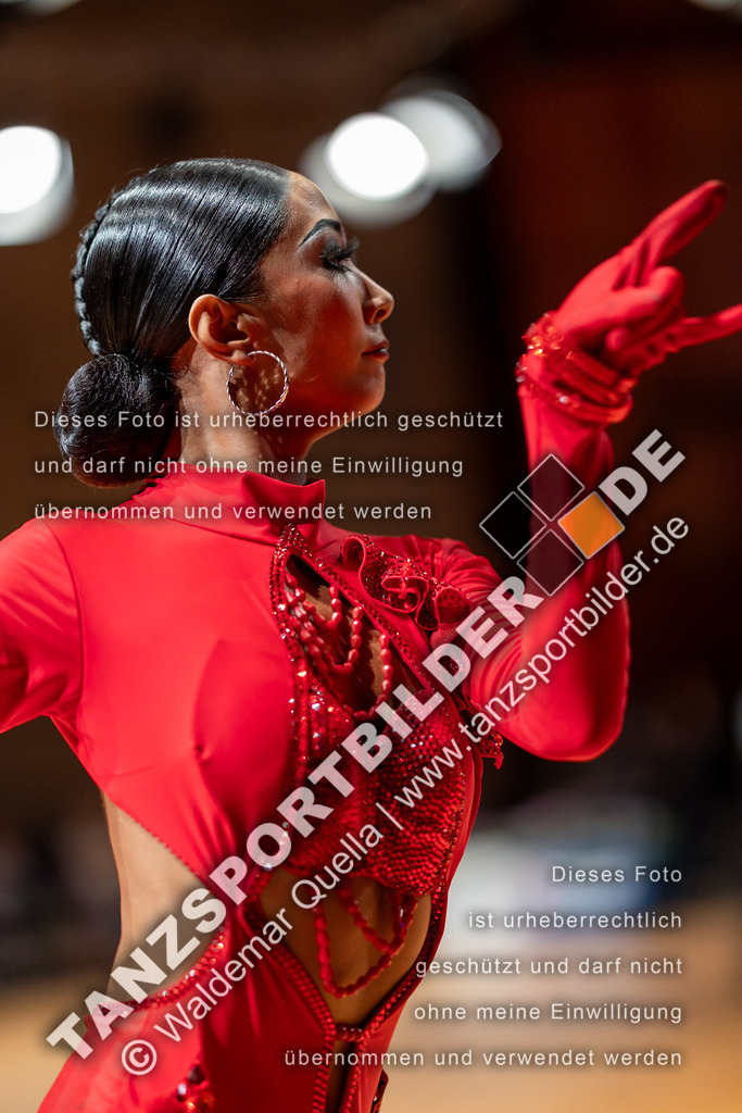 20230812-11072 | Hier finden Sie Tanz Bilder vom Latein und Standard Formationen tanzen. Sportbilder vom Tanzsport. Schöne Fotos und von Weltmeisterschaft, Europameisterschaft, Bundesliga, Regionalliga, Oberliga und Landesliga sowie von GOC Stuttgart, DanceComp, WM Bremen