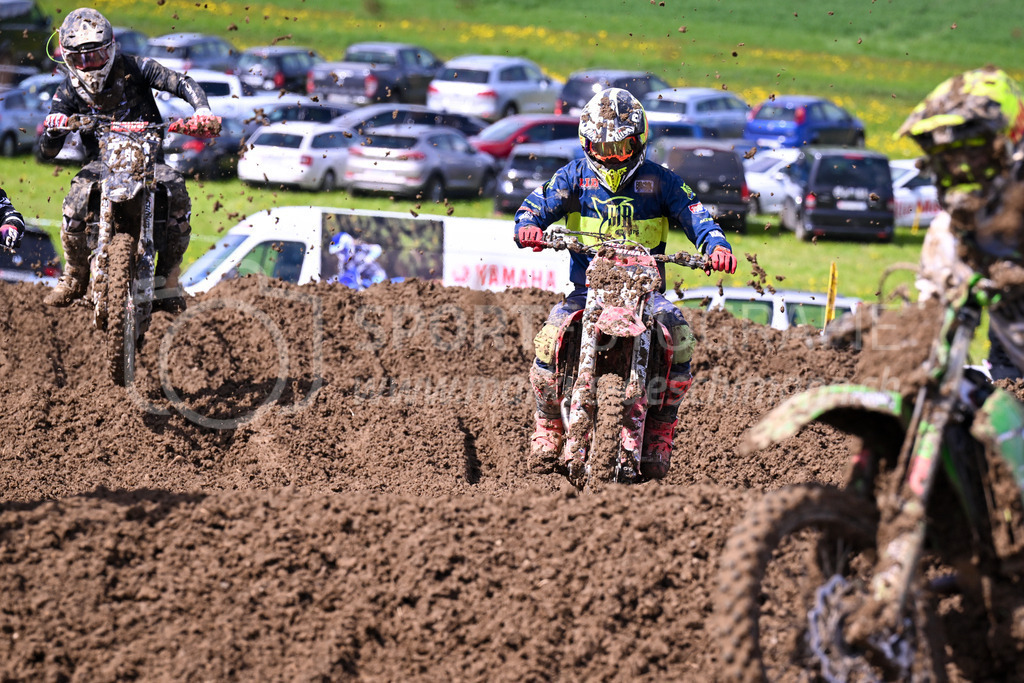 Motocross Schlatt bei Winterthur - 29. April 2023 | Fahrer in der Kategorie MX2 am Motocross Schlatt bei Winterthur, 29. April 2023.
Instagram: @mx_schlatt | @mc_wila | @sam_schweiz
Bild: Sportfotografie Markus Aeschimann | www.markus-aeschimann.ch - Realisiert mit Pictrs.com