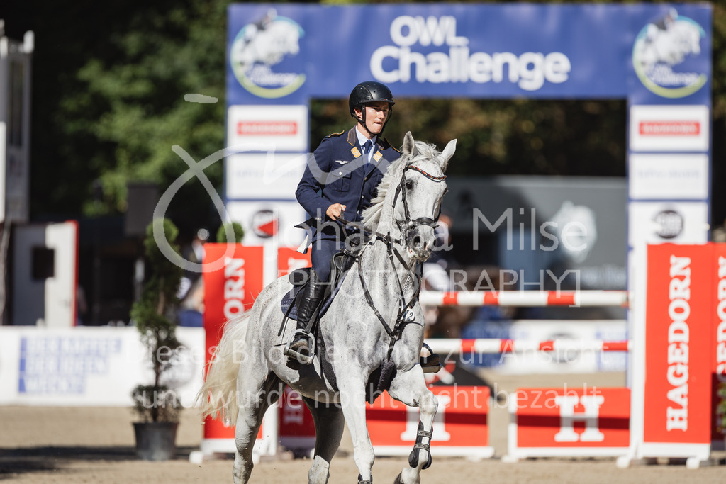 230908_OWLCh_LargeTour-507 | Deine schönsten Turniermomente als professionelle Fotos! Entdecke hochwertige Pferdesport-Fotografie im Online-Shop. Jetzt Fotos finden & bestellen!