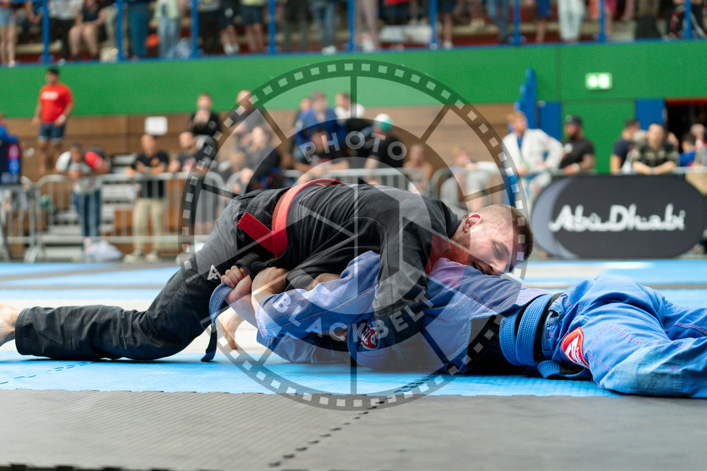 20240908PBB2589 | Athletes compete during the AJP Hamburg competition on September 8, 2024 in Hamburg, northern Germany.