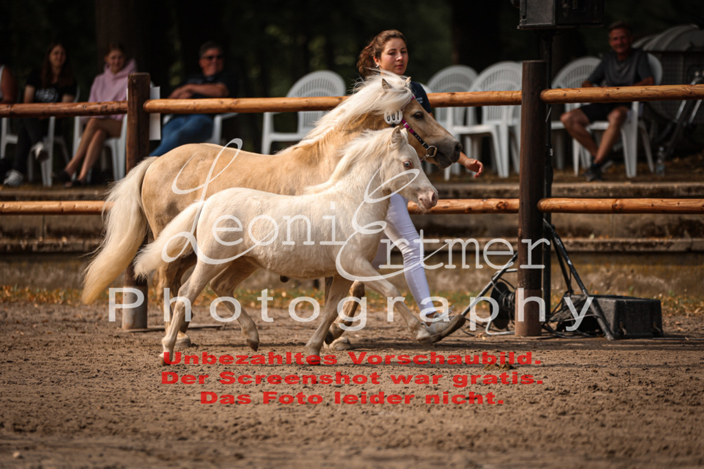 1.Fr00178 | Leoni Ertmer Photography - Realisiert mit Pictrs.com