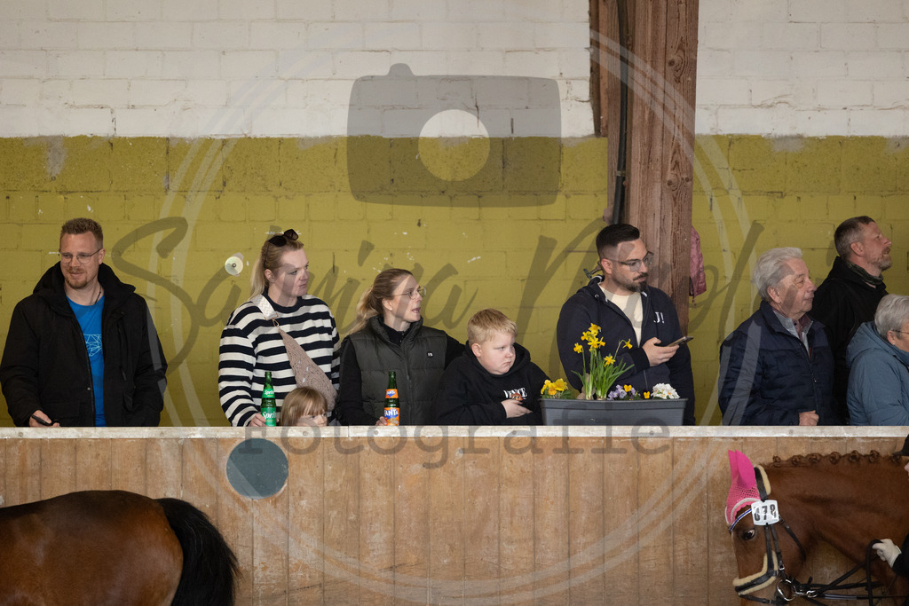 994A9492 | sabrinanicolaifotografie - Realisiert mit Pictrs.com