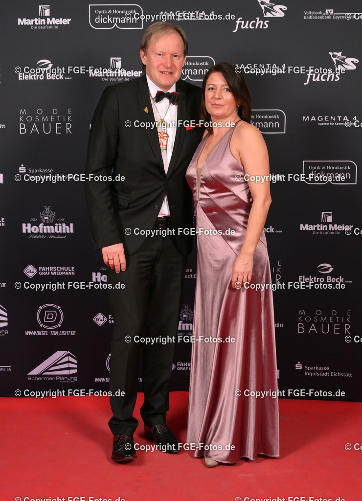 20250209-fge-hofball-0468 | Hofball der FGE am 09.02.2025 im Alten Stadttheater in Eichstätt. - Realisiert mit Pictrs.com