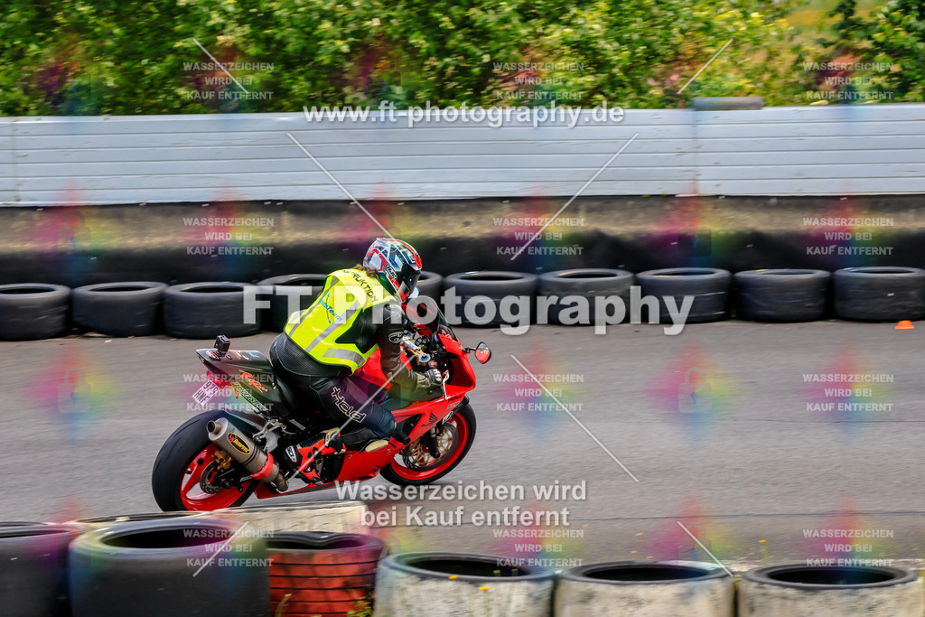 _TCM3271 | Hier findet Ihr Bilder von Touristenfahrten auf der Nürburgring Nordschleife oder von anderen Veranstaltungen die ich besucht habe. Viel Spass beim Durch Schauen 