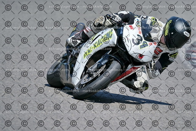 25bt04-0635 | markuskiefer.com - Realisiert mit Pictrs.com