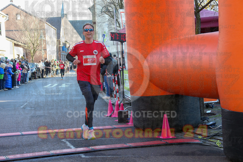 241201_1223_EX1_1932 | Sportfotografie im Rhein-Sieg Kreis, Köln, Bonn, NRW, Rheinland Pfalz, Hessen, etc. Unser Tätigkeitsfeld umfasst den Laufsport vom Volkslauf über den Marathon, Duathlon, Triathon bis zum Ultralauf wie Kölnpfad Ultra oder Schindertrail.