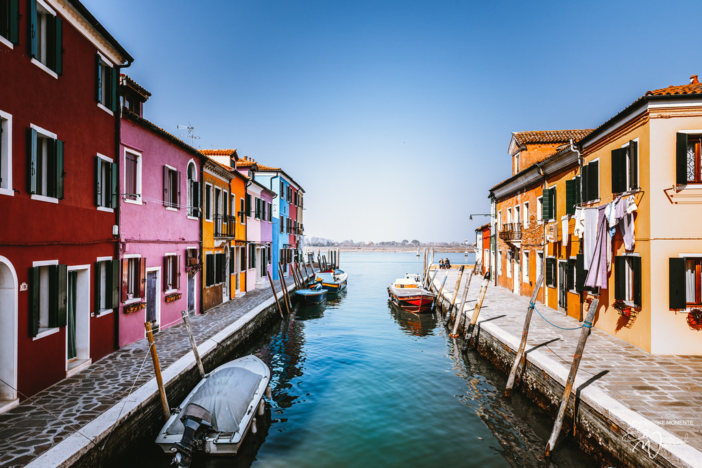 20220310-133333 ITALIEN-Venedig_077-1 Kopie | Herzlich willkommen auf meiner Seite! Ich bin Elke Wallnisch, Deine Fotografin für lichtstarke Momente. Der Name steht für alles, was mich mit der Fotografie verbindet: Das Licht und seine machtvolle Wirkung auf eine Situation oder unsere Stimmung - Realisiert mit Pictrs.com