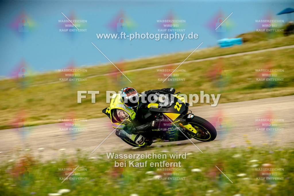 Chambley Juli-0812 | Hier findet Ihr Bilder von Touristenfahrten auf der Nürburgring Nordschleife oder von anderen Veranstaltungen die ich besucht habe. Viel Spass beim Durch Schauen 