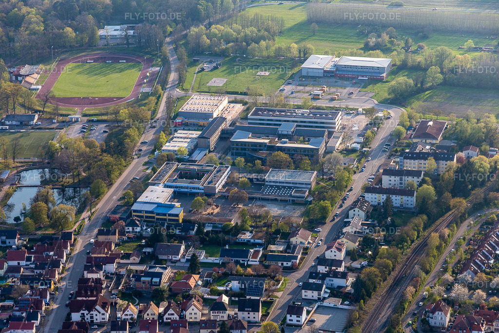 Luftbild: Neubau an der IGS Kandel in Kandel im Bundesland Rheinland-Pfalz in Deutschland. Foto: IMG_126483.jpg vom 20.04.2021 durch Werner Riehm/FLY-FOTO.de