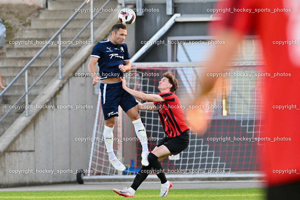 SC St. Veit vs. FC Nussdorf Debant | #19 Julian Salentinig SC St. Veit, #12 Stefan Kraler FC Nussdorf Debant, SC St. Veit vs. FC Nussdorf Debant, SC St. Veit vs. FC Nussdorf Debant am 22.08.2025 in St. Veit an der Glan (Jacques Lemans Arena), Austria, (Photo by Bernd Stefan)