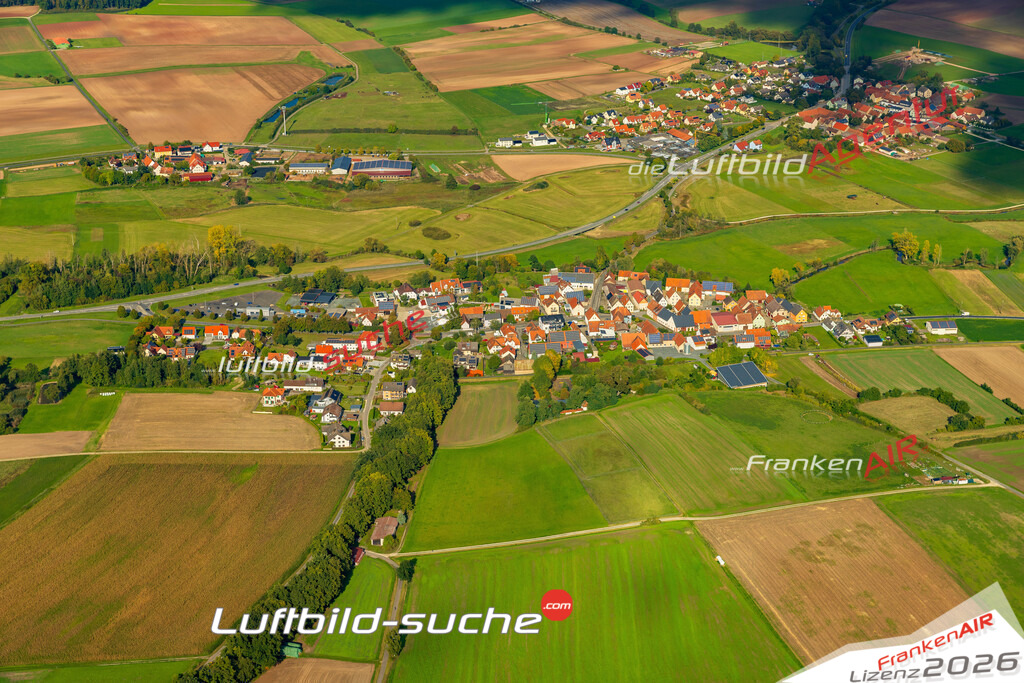 Unterneuses Burgebrach Bild- Das Luftbild wurde 2025 vom UL-Flugzeug heraus erstellt ( keine Drohnen Bilder! ) - Hochauflösende Luftaufnahme -Nicht vergleichbar mit Google Maps oder Satelittenbilder- Die Geschenkidee !Mit Lizenz und Bildrechte bestellbar