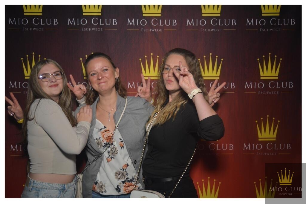 20260720_140556-0 | Fotobox mieten im Eichsfeld und Werra-Meißner-Kreis – Galaxy Eventservice bietet professionellen Service, Sofortdruck und persönliche Betreuung für Hochzeiten, Firmenfeiern und Events in deiner Region. Jetzt anfragen! - Realisiert mit Pictrs.com