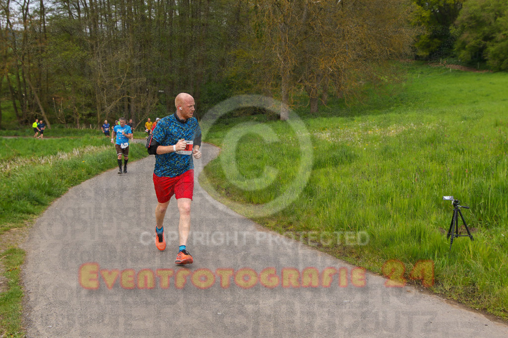 220501_1012_EV8_9902 | Sportfotografie im Rhein-Sieg Kreis, Köln, Bonn, NRW, Rheinland Pfalz, Hessen, etc. Unser Tätigkeitsfeld umfasst den Laufsport vom Volkslauf über den Marathon, Duathlon, Triathon bis zum Ultralauf wie Kölnpfad Ultra oder Schindertrail.