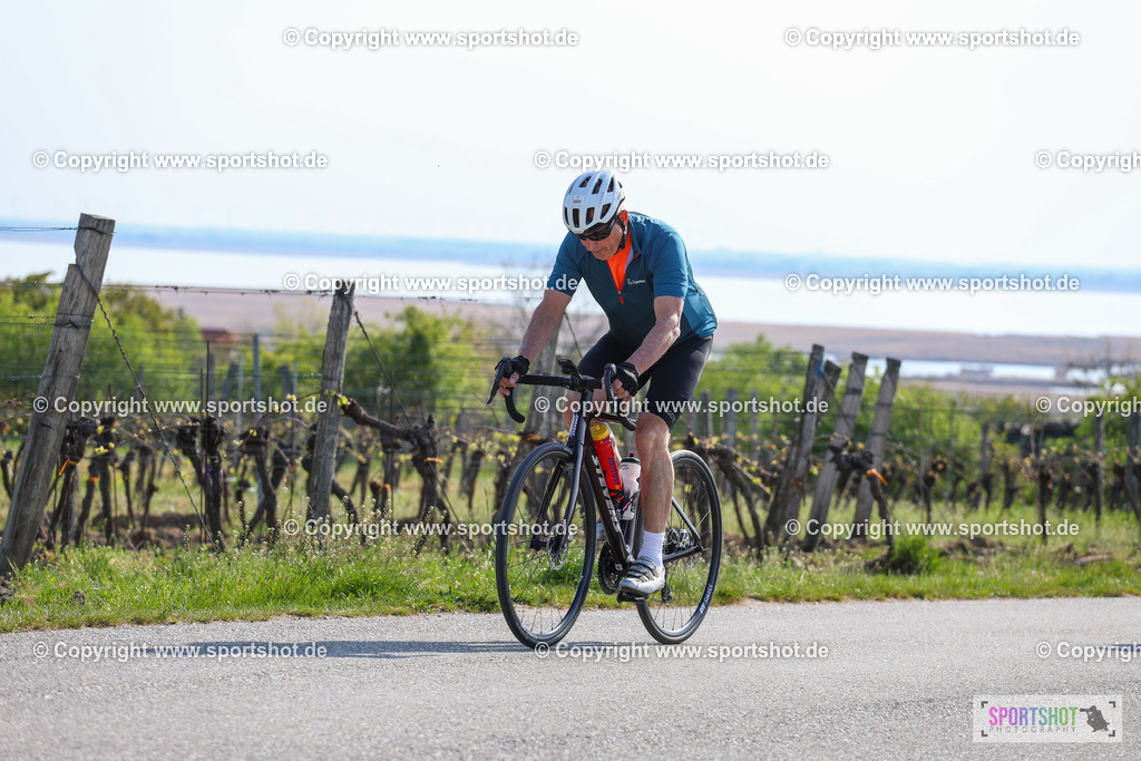 IMG_1941 | @sportshot_your_pictrs #yourpictures#roadtowm2029 #nrm #neusiedlerseeradmarathon #neusiedlersee #neusiedlerseetourismus #burgenland #mörbisch #nrm26 #burgenlandtourismus #voglundco #poweredbyburgenlandtourismus #radsport #rad #marathon #ucigranfondo #visitburgenland #ucigranfondoworldseries