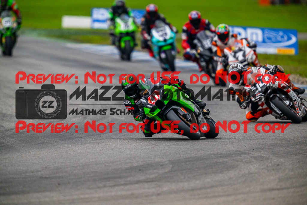 MaZZes_FotoMatrix_220925_0220 | PRO SUPERSTOCK