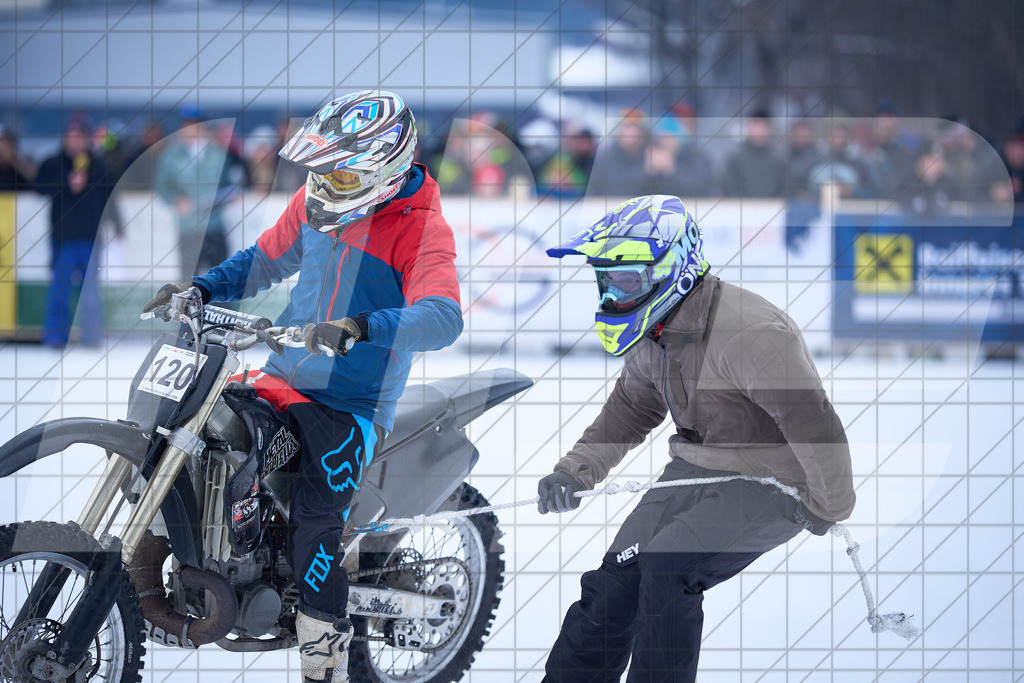 11. Holzknecht Skijöring | Skijöring am 24.01.2026: 11. Holzknecht Skijöring in Gosau am Dachstein, Oberösterreich, ÖsterreichFoto: © 2026 Martin Bihounek | mb-creative.eu